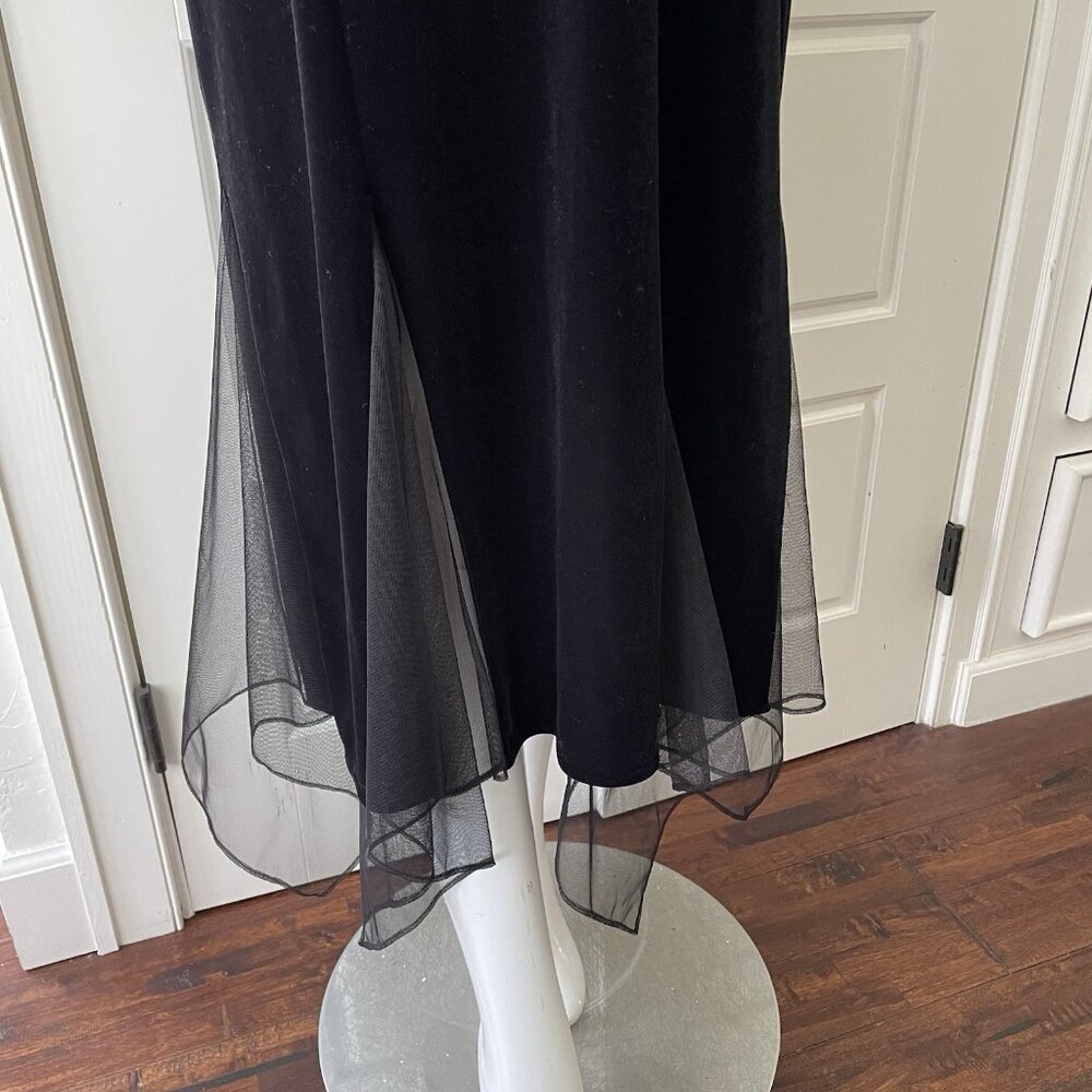 VTG Dressbarn Black Velvet Maxi Dress Scarf Hem Whimsigoth Fairy Grunge Sz 12 - Picture 6 of 16